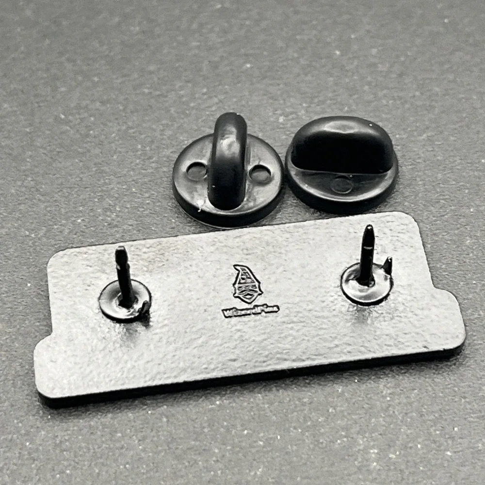 Hoss‎ Grow Your Own Food Garden Company Lapel Hat Pin